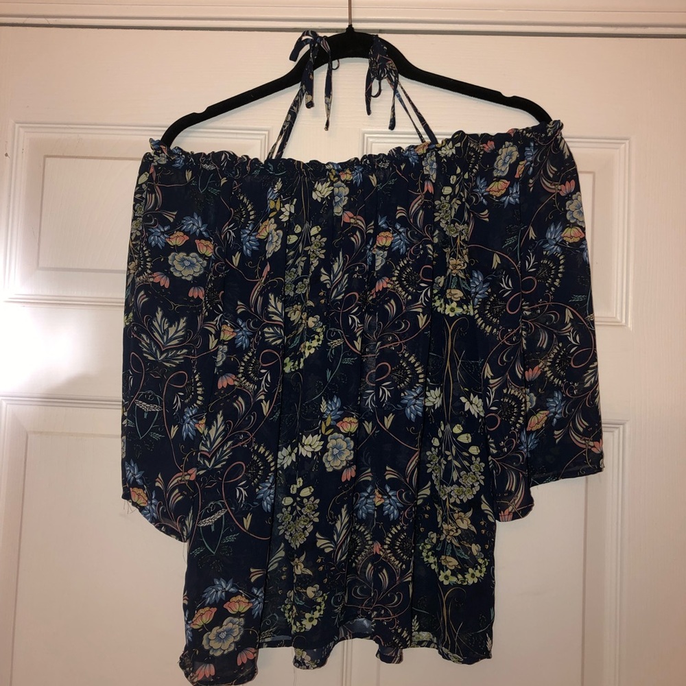 i Jeans By Buffalo off-shoulder top